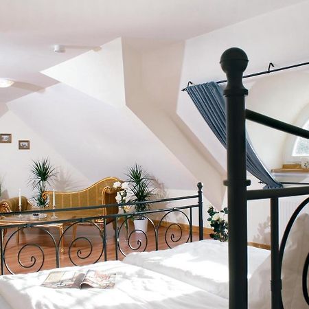 Herrenhaus Luebbenow Εξωτερικό φωτογραφία