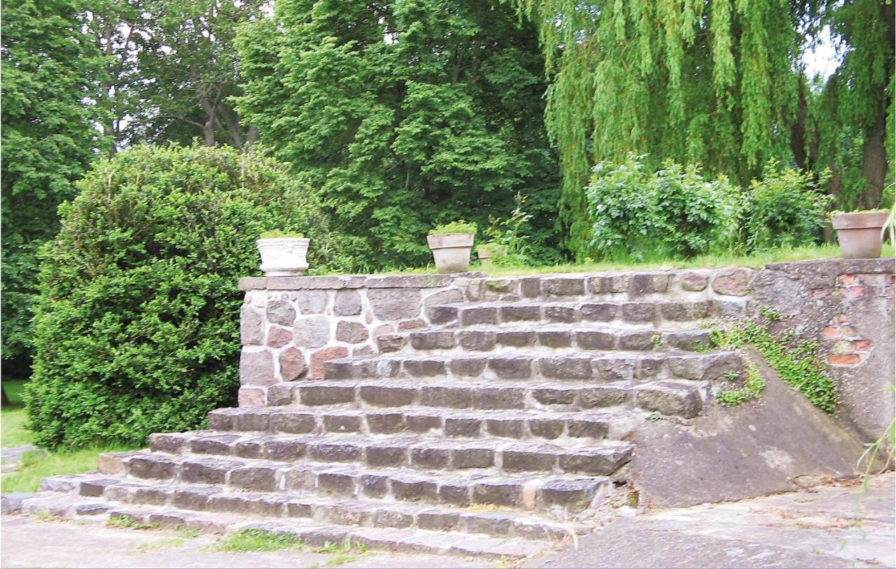 Herrenhaus Luebbenow Εξωτερικό φωτογραφία
