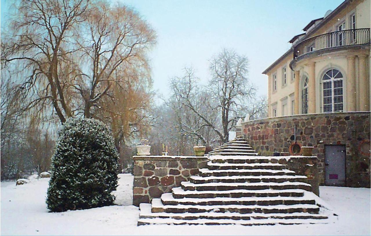 Herrenhaus Luebbenow Εξωτερικό φωτογραφία